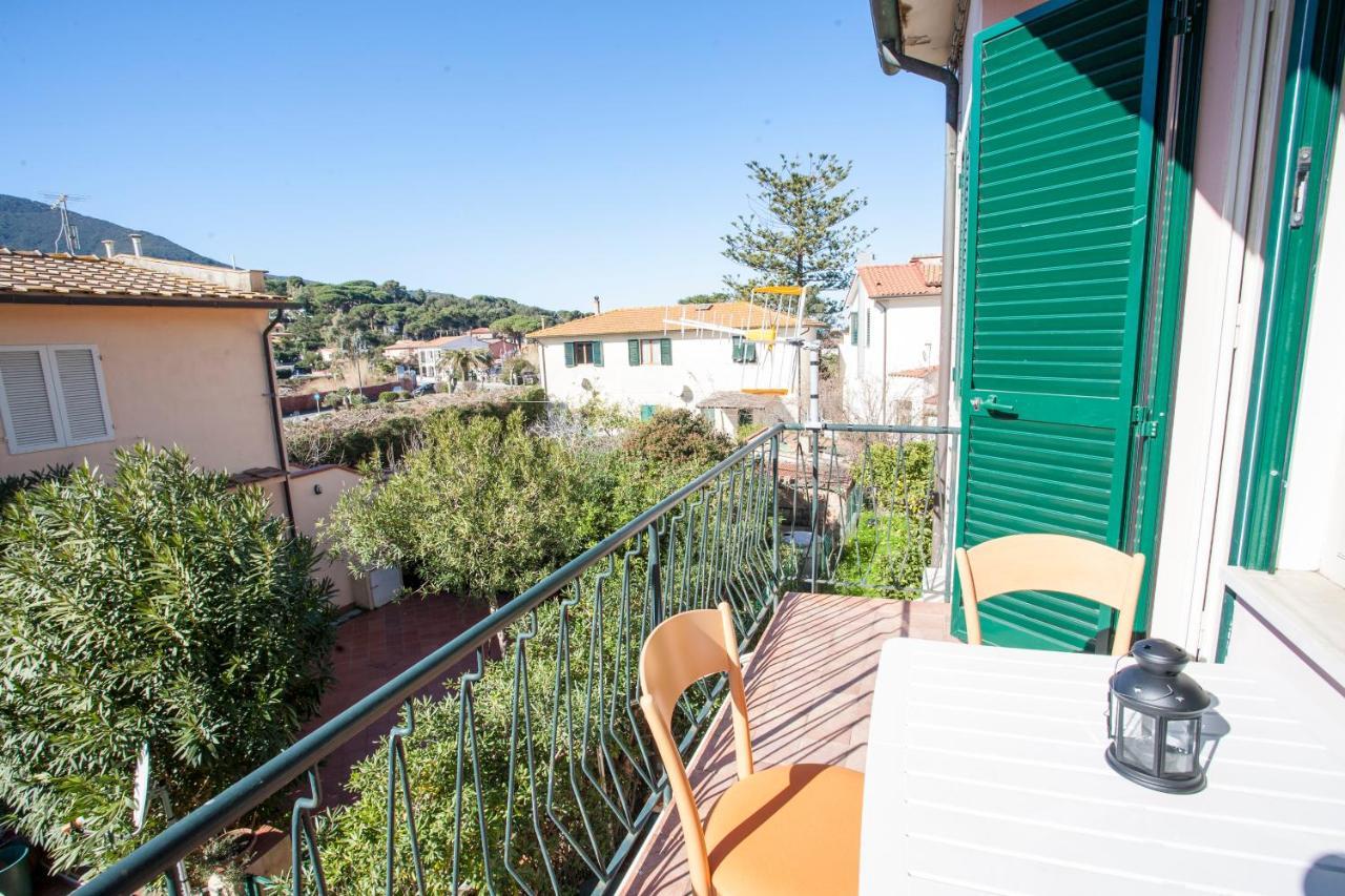 Appartamento In Via Del Mare A Procchio ปรอคคีโอ ภายนอก รูปภาพ