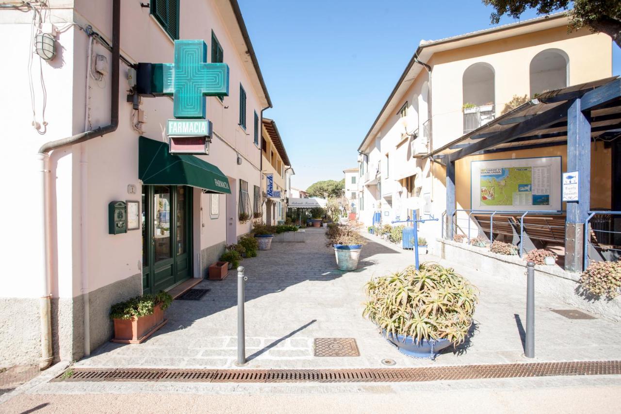 Appartamento In Via Del Mare A Procchio ปรอคคีโอ ภายนอก รูปภาพ